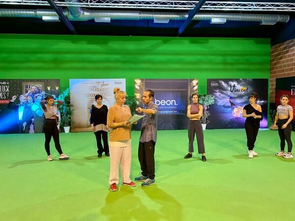 Comienzan los ensayos de EL TIEMPO ENTRE COSTURAS  Image