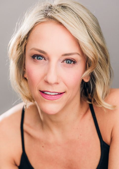 MRS. DOUBTFIRE Begins Previews Tonight on Broadway; Meet the Cast!  Image
