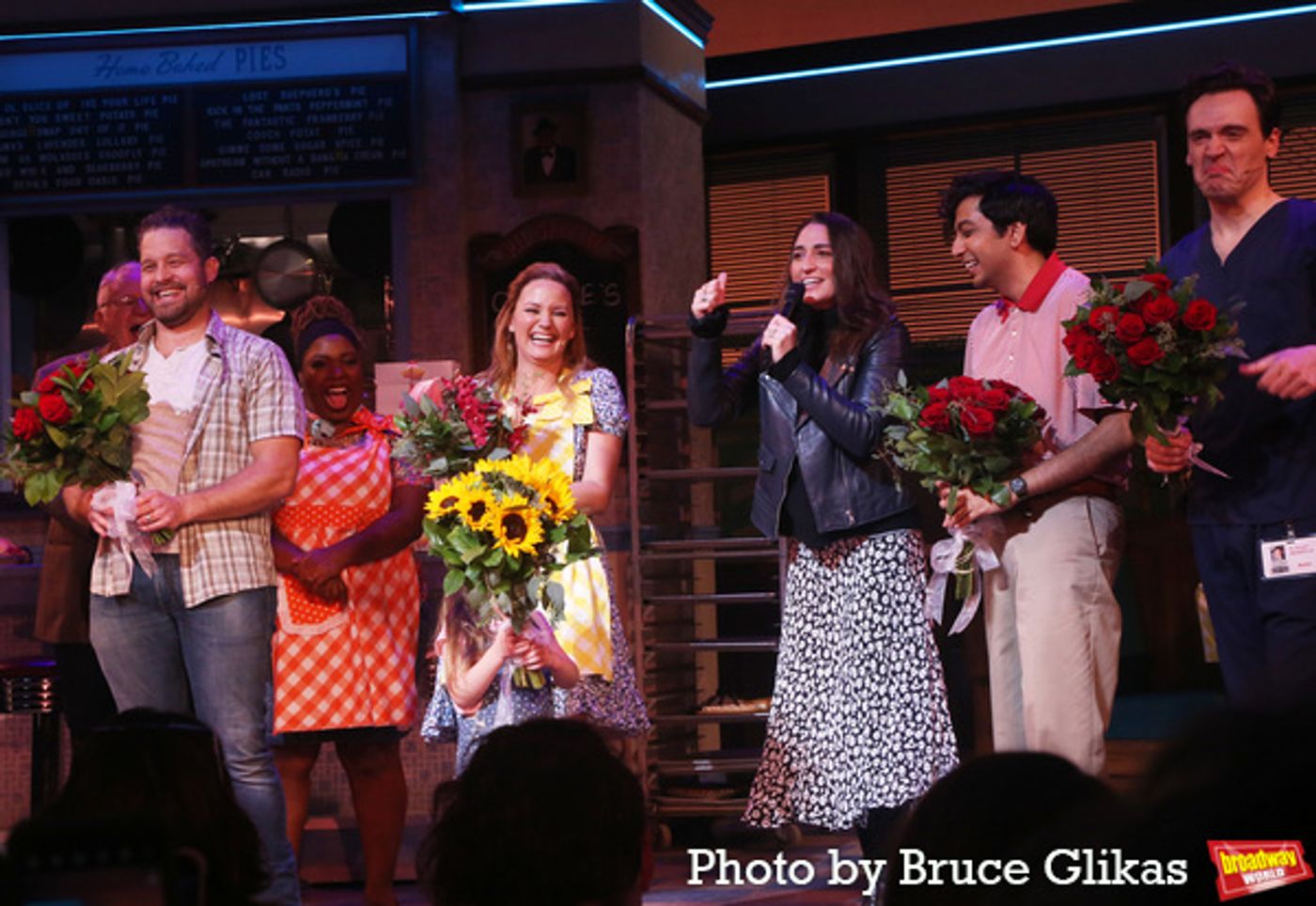 Photos: Jennifer Nettles, Erich Bergen, Nik Dodani and Ben Thompson Take First Bows in WAITRESS  Image