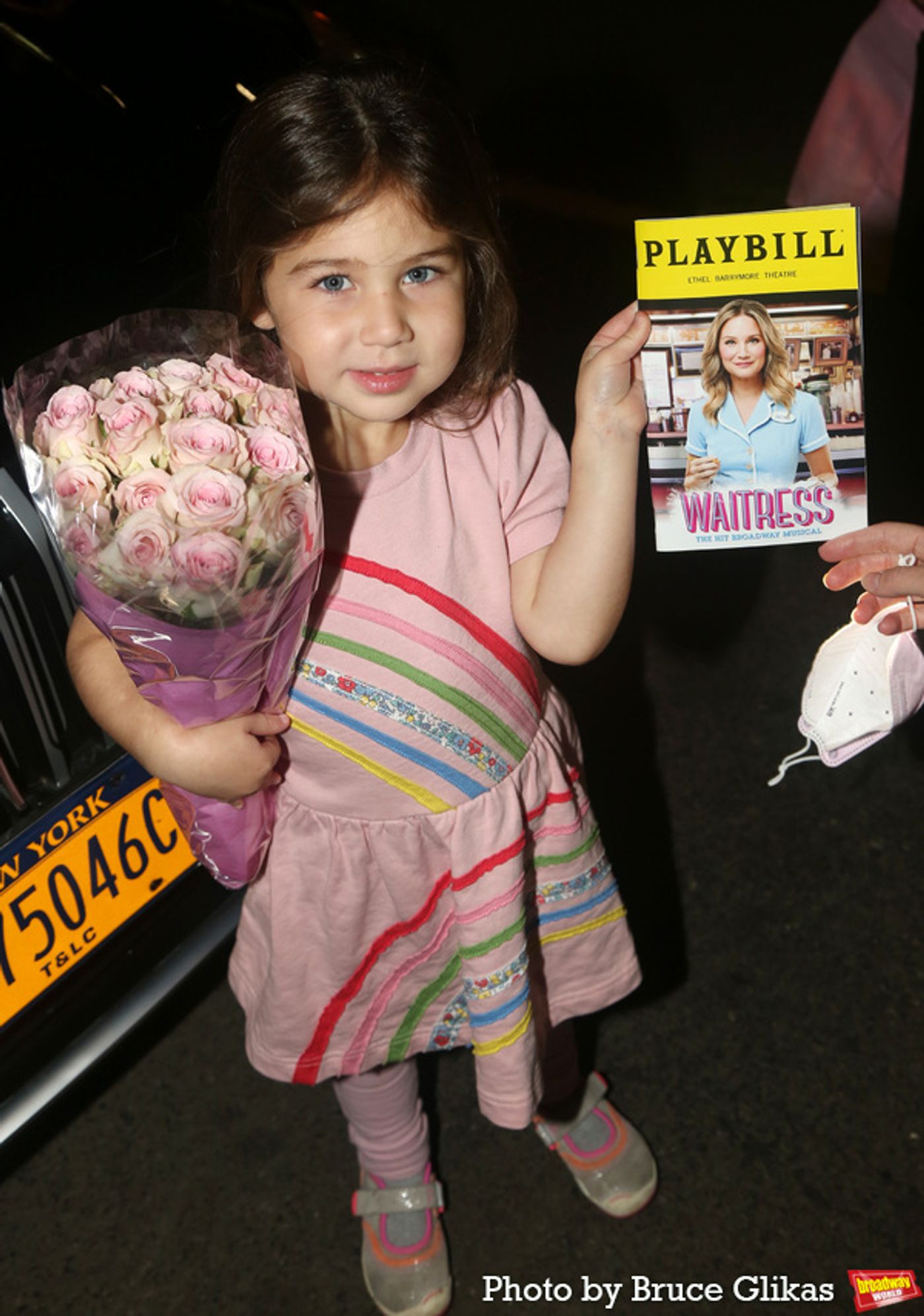 Photos: Jennifer Nettles, Erich Bergen, Nik Dodani and Ben Thompson Take First Bows in WAITRESS  Image