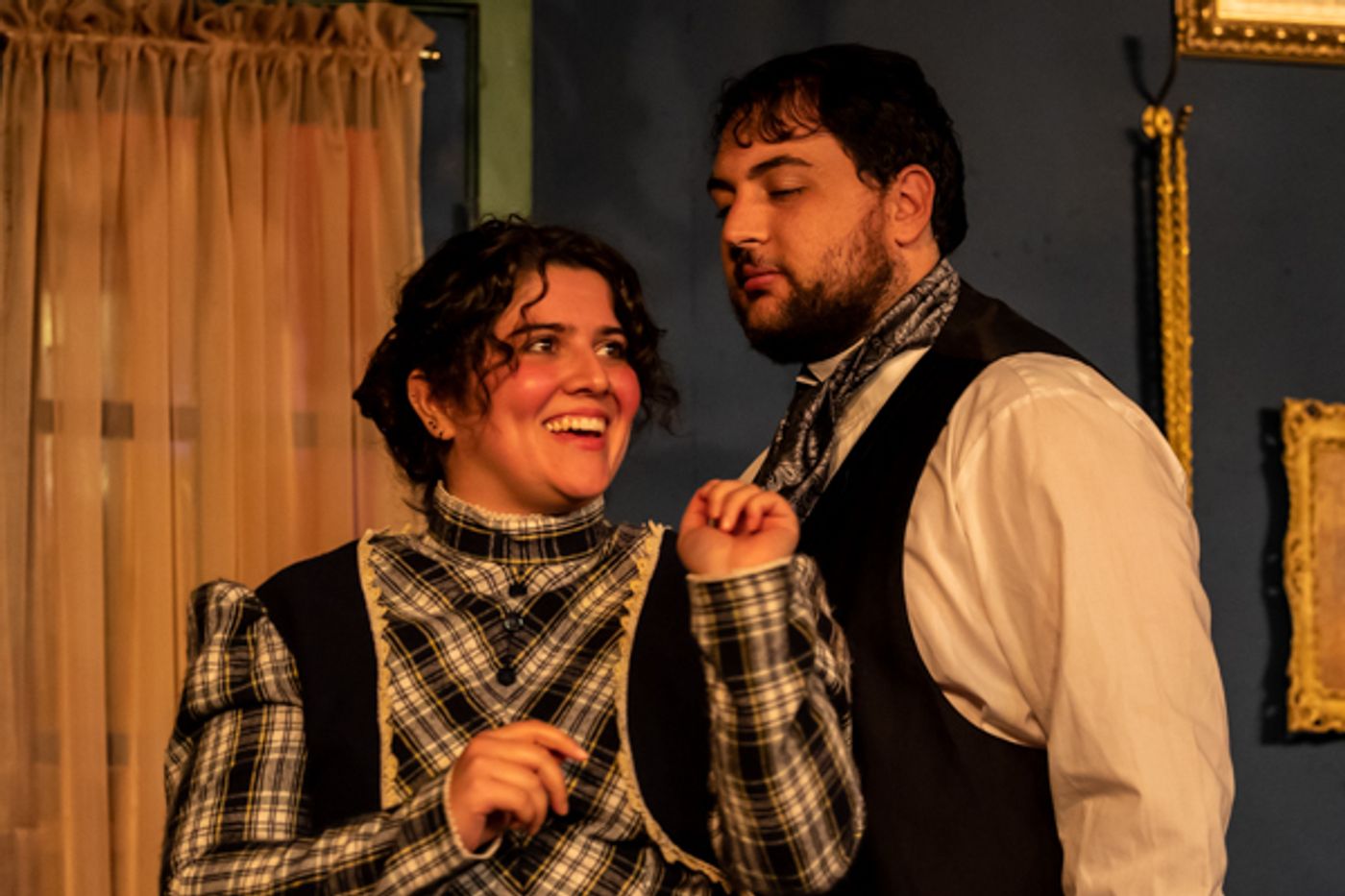 Photos: First look at Curtain Players' ANGEL STREET Photos: First look at Curtain Players' ANGEL STREET Image