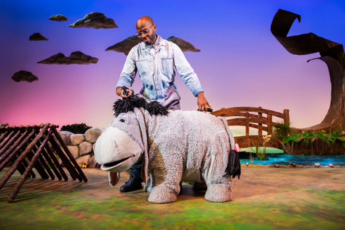 Photos: First Look at the Cast (and Puppets) of WINNIE THE POOH  Image