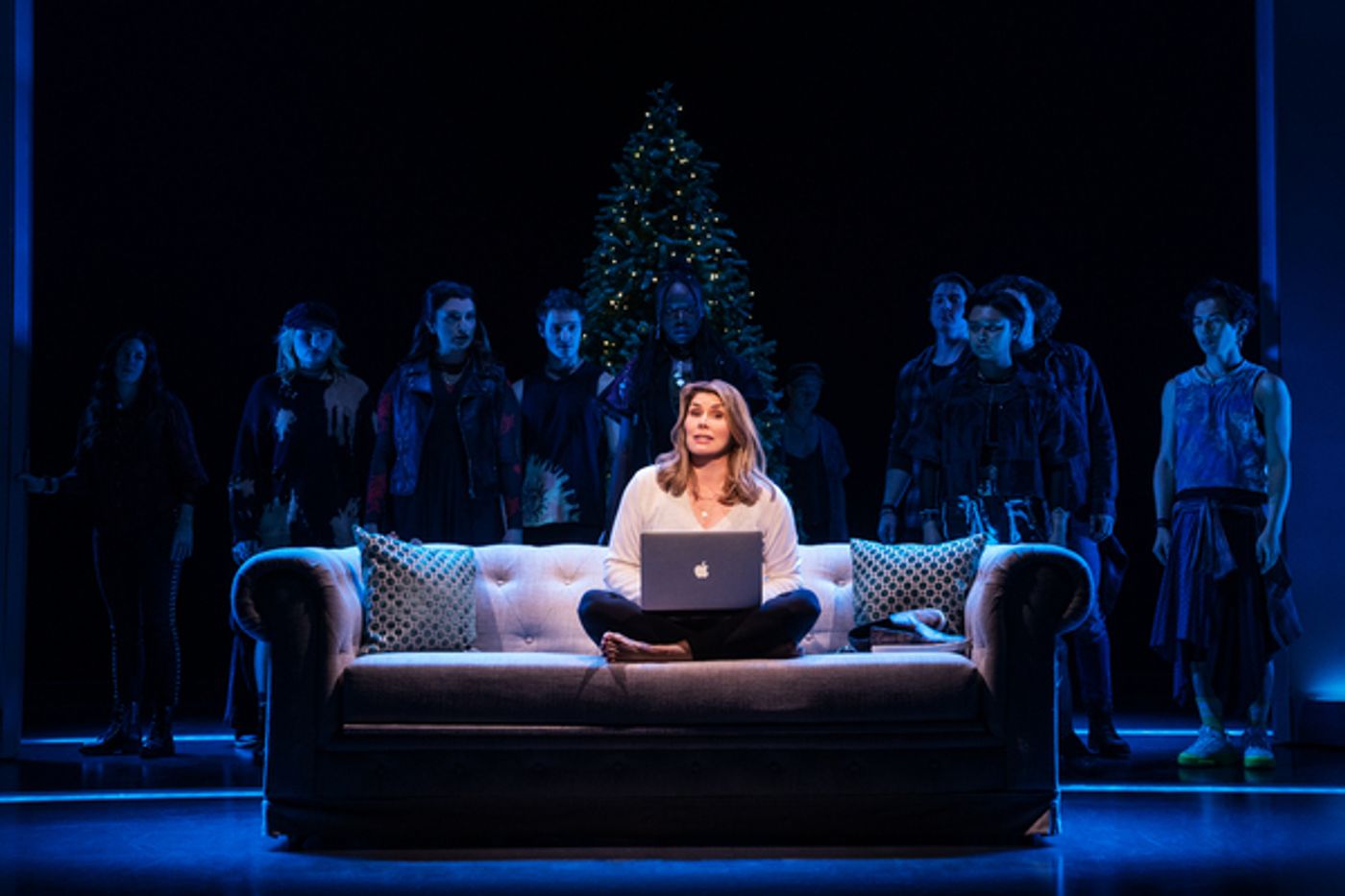 Photos: First Look at Heidi Blickenstaff, Morgan Dudley & More in JAGGED LITTLE PILL Returning to Broadway Tonight  Image