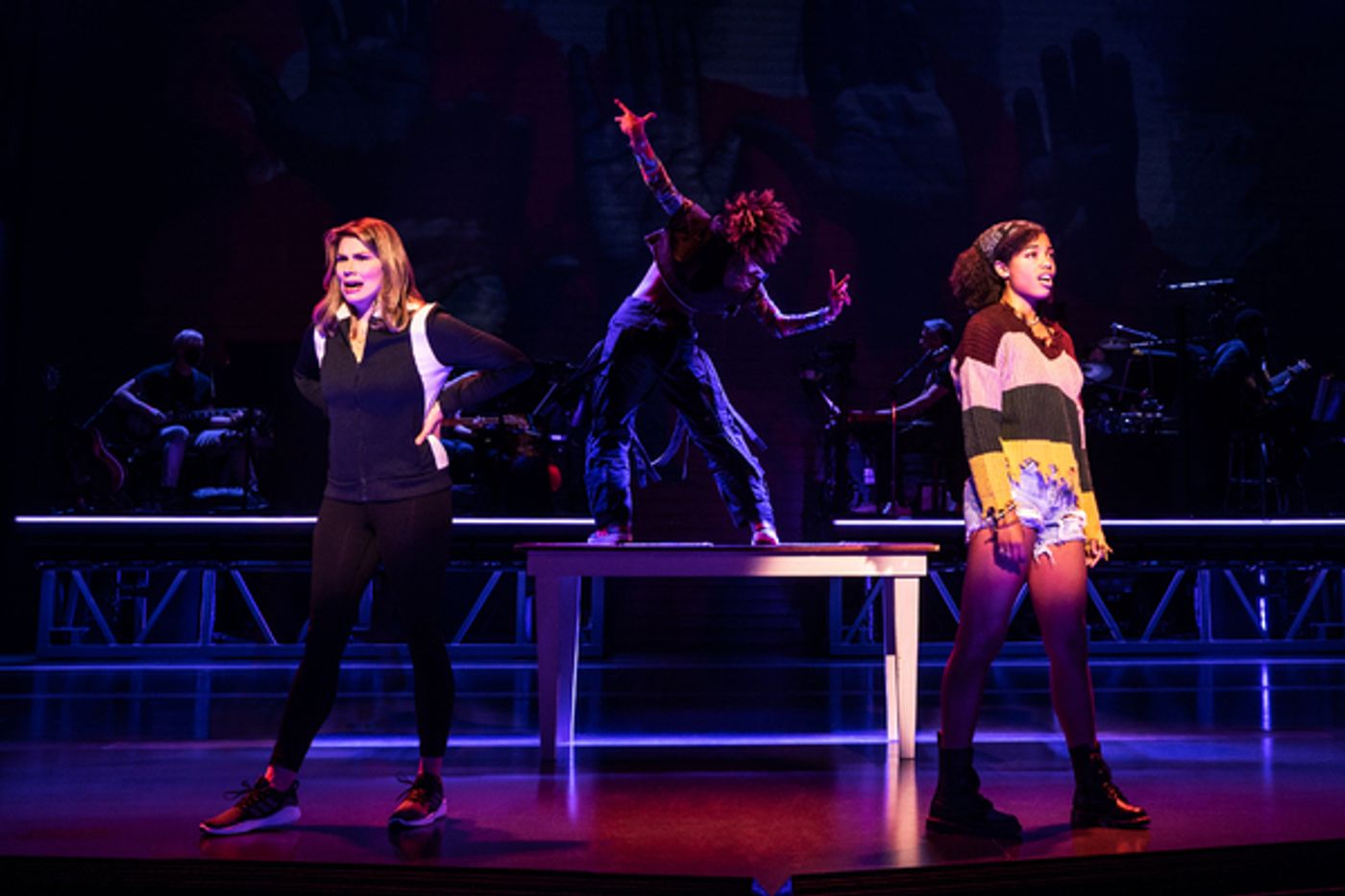 Photos: First Look at Heidi Blickenstaff, Morgan Dudley & More in JAGGED LITTLE PILL Returning to Broadway Tonight  Image