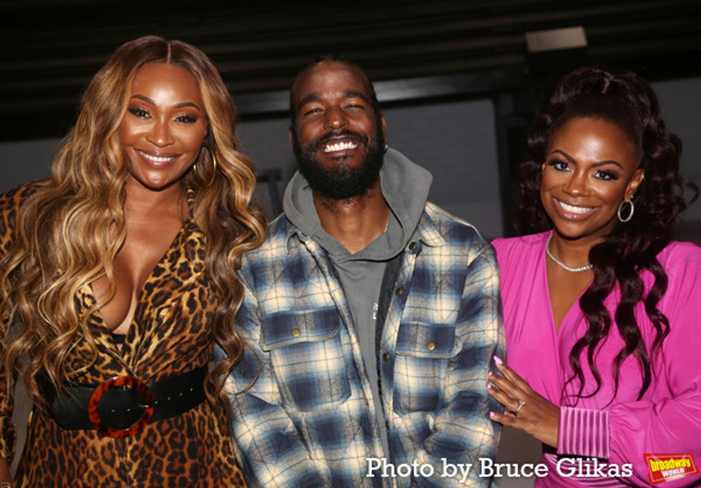 Photos: Cynthia Bailey Visits Kandi Burruss Backstage at THOUGHTS OF A COLORED MAN  Image