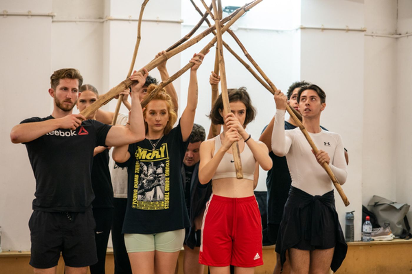 Photos: In Rehearsal for the UK & Ireland Tour of THE ADDAMS FAMILY  Image