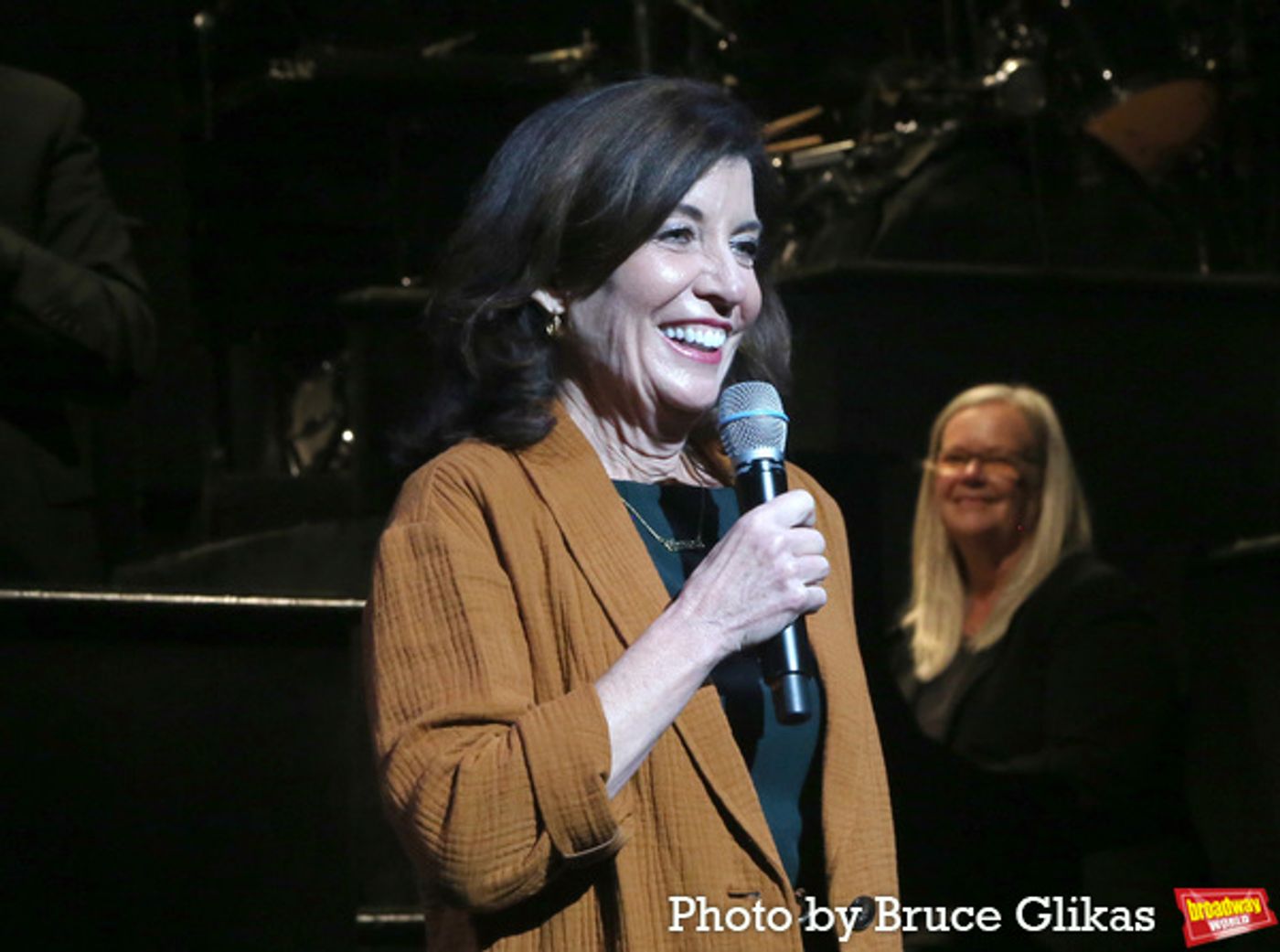 Photos: New York Governor Kathy Hochul Visits CHICAGO on Broadway  Image