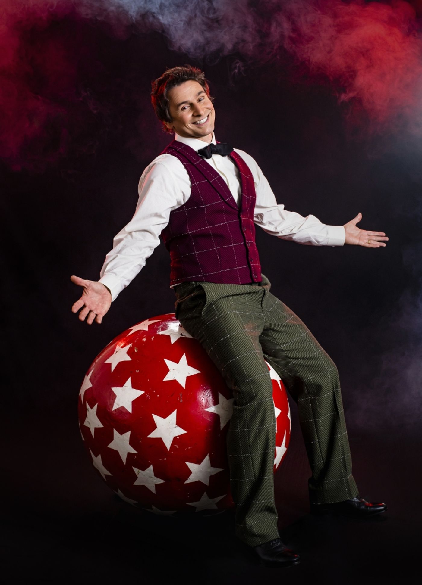 Review: Sophisticated and Entertaining, BARNUM – O REI DO SHOW Opens in Sao Paulo Discussing Inclusion and Feminism With the Circus Universe as a Background  Image