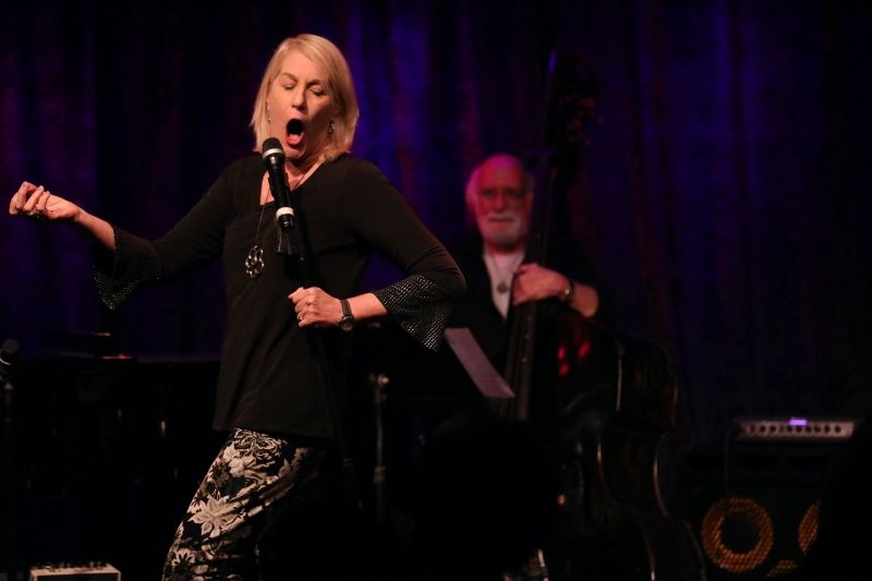 Photo Flash: October 19th THE LINEUP WITH SUSIE MOSHER at Birdland Theater Photo'd by Stewart Green Photo Flash: October 19th THE LINEUP WITH SUSIE MOSHER at Birdland Theater Photo'd by Stewart Green Image