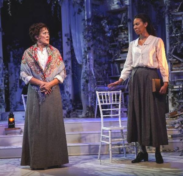 Karen Ziemba and Nicole King Photo