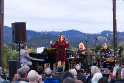 Beth Leavel Photo