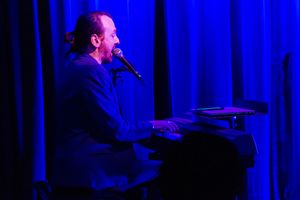  Joshua Stephen Kartes Photo