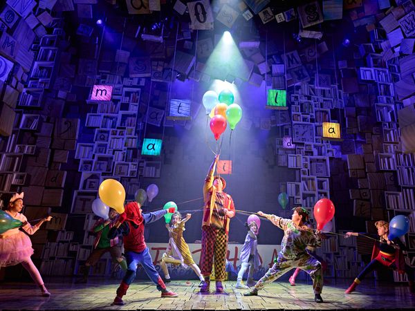 Photos: MATILDA THE MUSICAL Celebrates its 10th Birthday; All New Production Photos Released! — photo 13 of 22