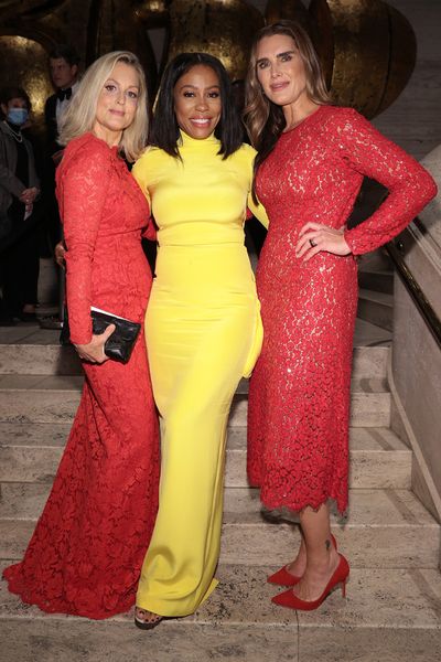 Ali Wentworth, Karen Pittman and Brooke Shields  Photo