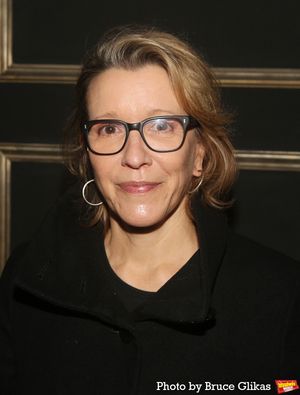 Linda Emond @ BroadwayWorld Linda Emond Photo