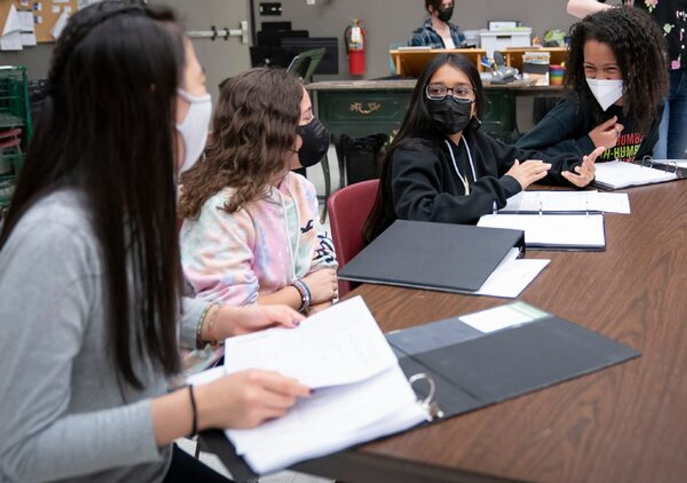 Photos: Inside Rehearsal fro A CHRISTMAS CAROL at Goodman Theatre  Image