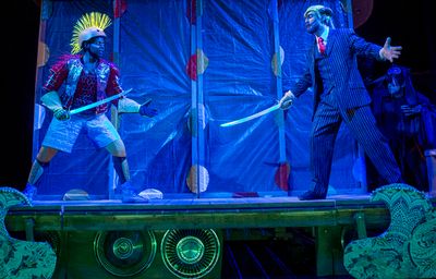 Leslie Ann Sheppard (left) and Andrew Jessop in Theater Wit’s Mr. Burns, a post-ele Photo