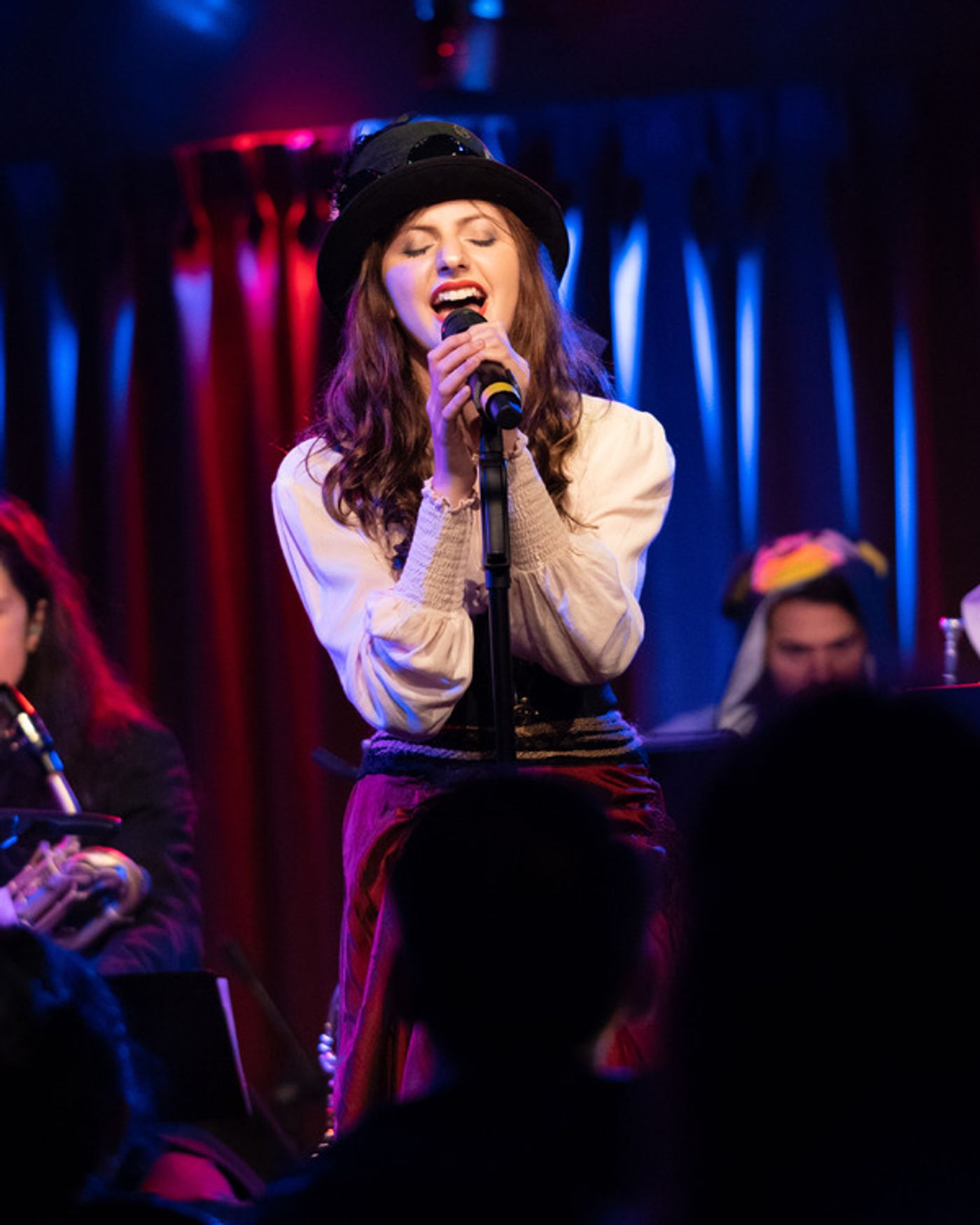 Photos: Quentin Garzón, Brittany Rodin & More Perform at GR42 SINGS DISNEY VILLAINS  Image