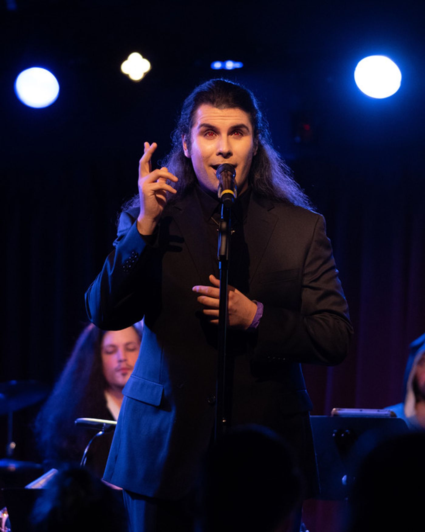 Photos: Quentin Garzón, Brittany Rodin & More Perform at GR42 SINGS DISNEY VILLAINS  Image