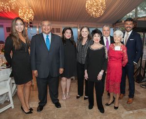 Patricia Mota, Marty Castro, Olga Camargo, Marlene Gonzales, Chita Rivera, Xavier Nog Photo