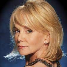 Interview: Linda Purl of IN THE MOOD: SONGS FOR JUMPING BACK INTO LIFE! at Birdland Talks about Music, Life and Riding the Waves Interview: Linda Purl of IN THE MOOD: SONGS FOR JUMPING BACK INTO LIFE! at Birdland Talks about Music, Life and Riding the Waves Image