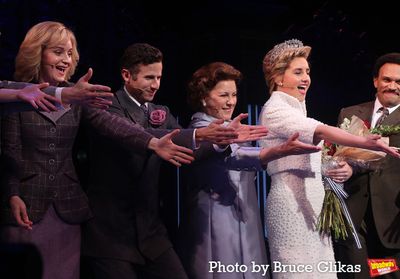 Erin Davie as "Camilla Parker Bowles", Roe Hartrampf as "Prince Charles"  Judy Kaye a Photo