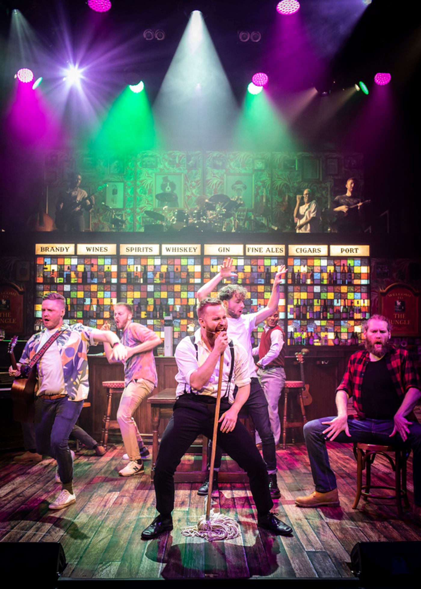 Photos: First Look at THE CHOIR OF MAN, Now Playing at the Arts Theatre  Image