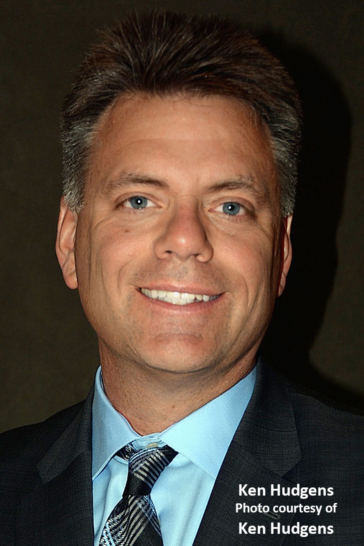 Interview: MAGIC OF LIGHTS' Ken Hudgens Sharing His Holiday Memories With Carloads Interview: MAGIC OF LIGHTS' Ken Hudgens Sharing His Holiday Memories With Carloads Image