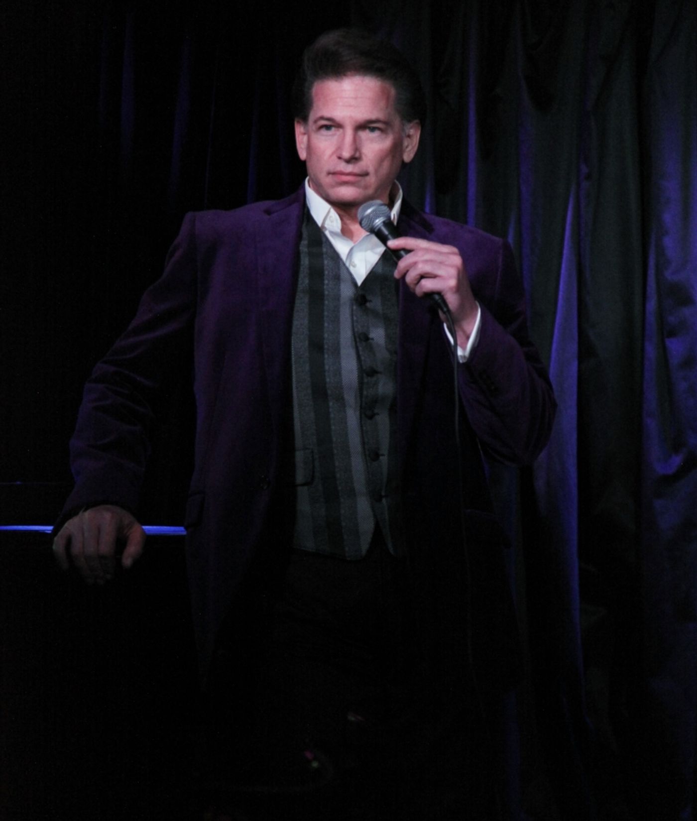 Review: Dorian Woodruff Returns Triumphantly to Pangea With STUDIO MUSICIAN: THE MUSIC OF MANILOW  Image