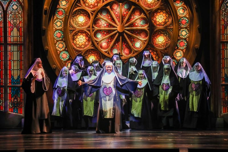 Review: Raise Your Voice for Theatre Under the Stars' Lively & Joyful SISTER ACT Image