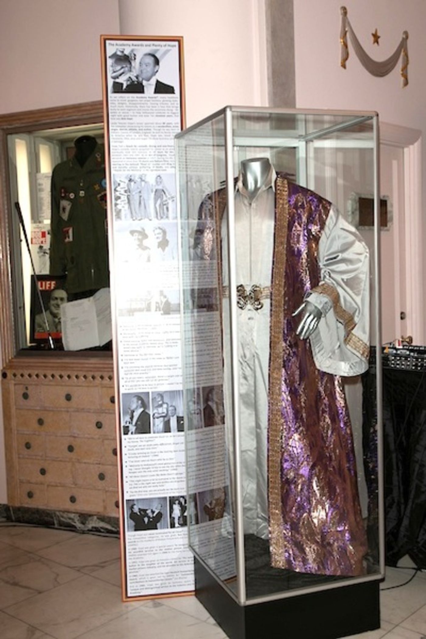 Photos: The Hollywood Museum Pays Homage To Bob Hope And The US Veterans Unable to be Saluted During The 75th Anniversary of WWII  Image