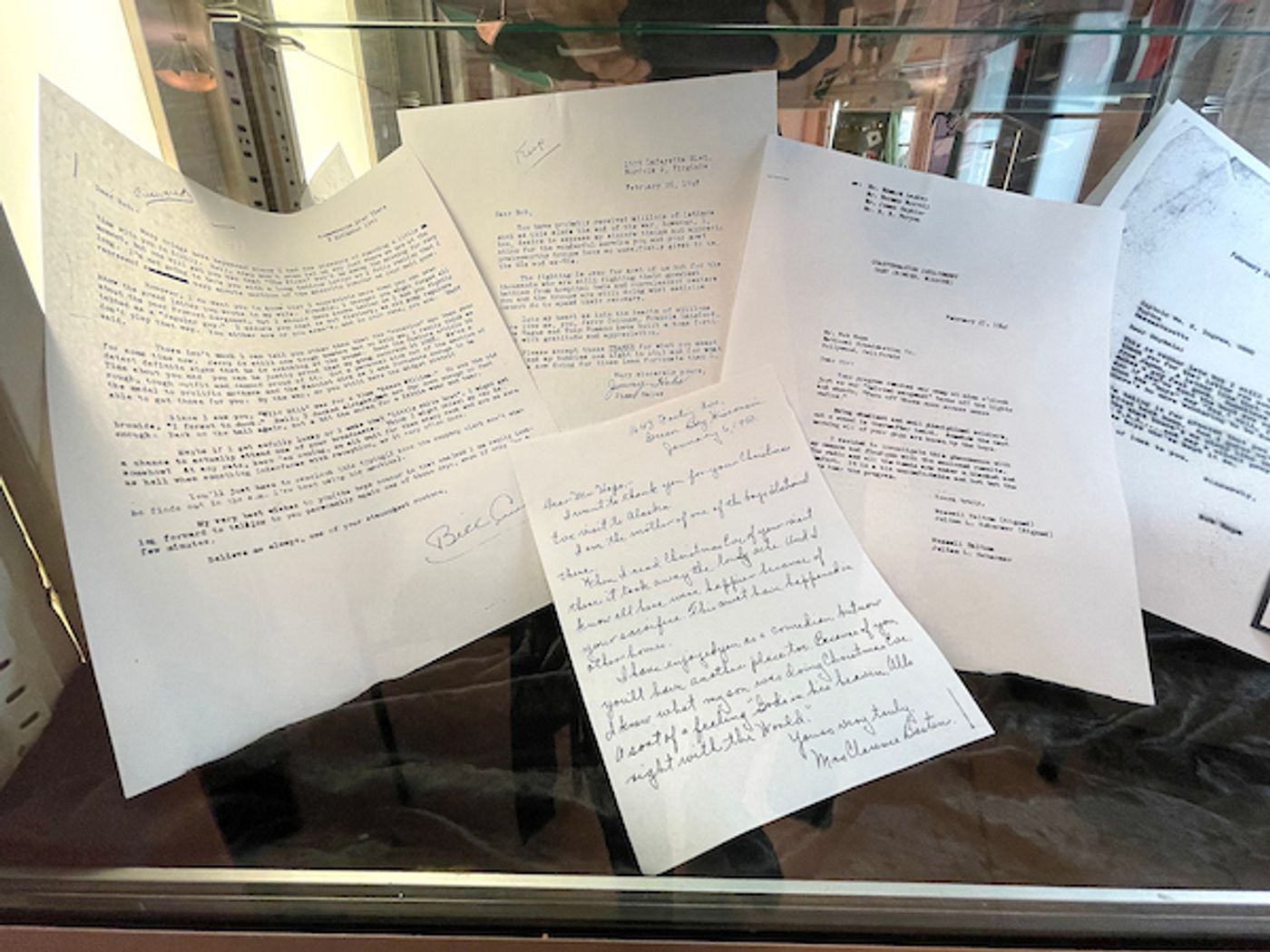 Photos: The Hollywood Museum Pays Homage To Bob Hope And The US Veterans Unable to be Saluted During The 75th Anniversary of WWII  Image