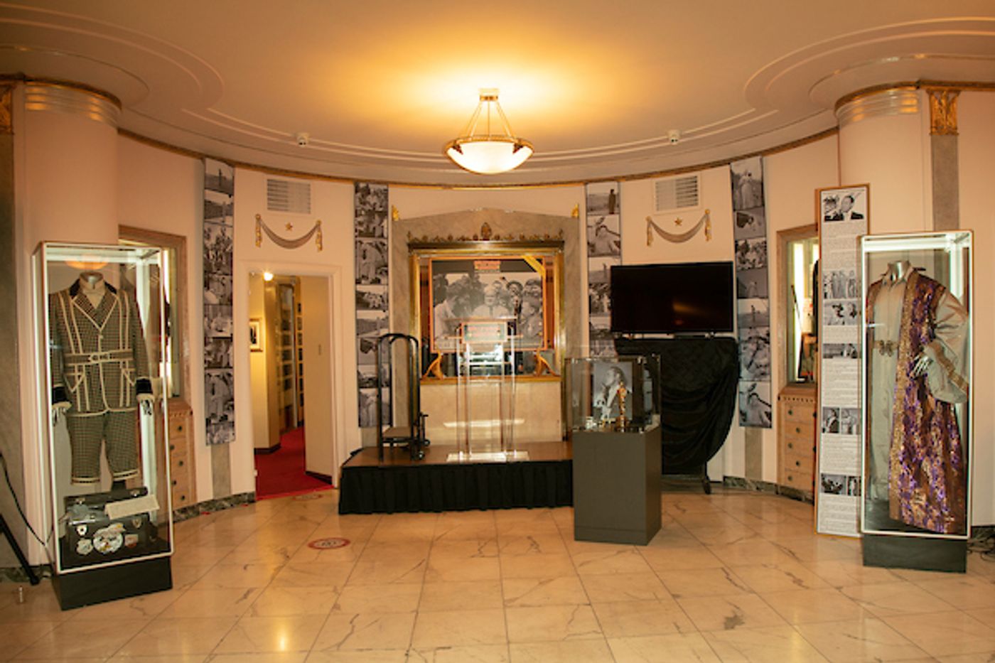 Photos: The Hollywood Museum Pays Homage To Bob Hope And The US Veterans Unable to be Saluted During The 75th Anniversary of WWII  Image