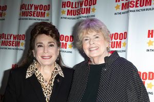 Donelle Dadigan, Linda Hope at the Special Veterans Tribute and signing of DEAR BOB a Photo