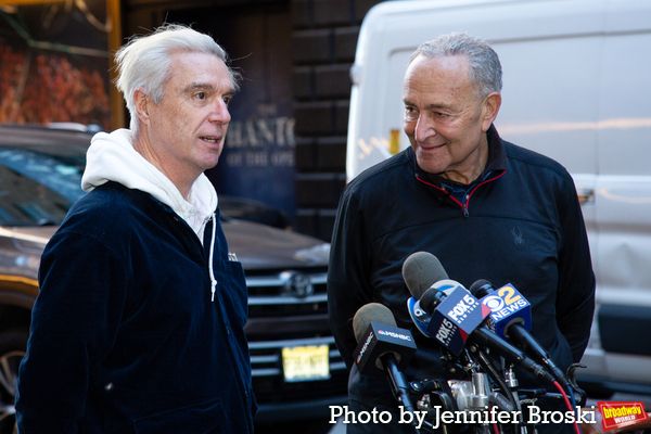 Photos: Senator Chuck Schumer Joins David Byrne for a Bike Ride to AMERICAN UTOPIA — photo 9 of 16