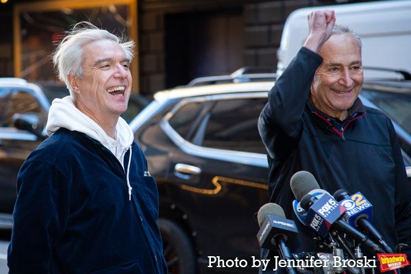Photos: Senator Chuck Schumer Joins David Byrne for a Bike Ride to AMERICAN UTOPIA — photo 10 of 16