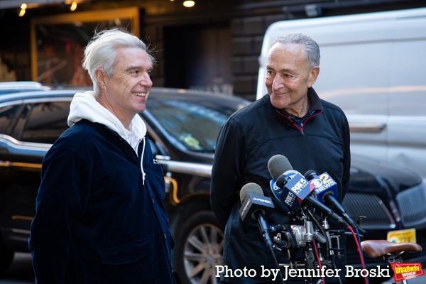 Photos: Senator Chuck Schumer Joins David Byrne for a Bike Ride to AMERICAN UTOPIA — photo 12 of 16