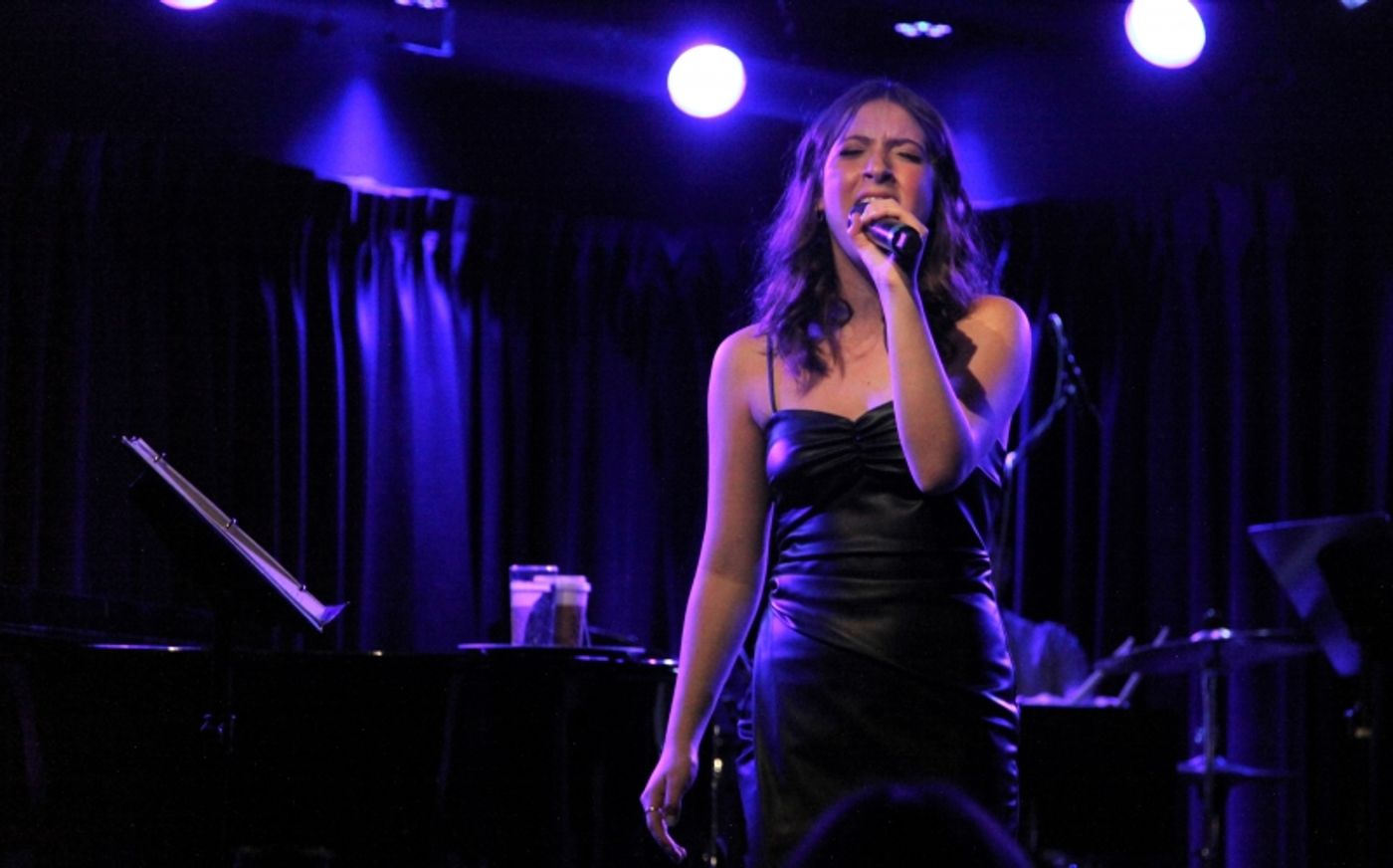 Review: Ayla Schwartz Learns Her Lesson in EVERYTHING I LEARNED I LEARNED BY GROWING TWO INCHES At The Green Room 42 Review: Ayla Schwartz Learns Her Lesson in EVERYTHING I LEARNED I LEARNED BY GROWING TWO INCHES At The Green Room 42 Image