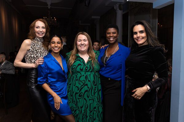 Michelle Potterf, Ilda Mason, Emma McGlinchey, Deidre Goodwin and Beatriz Cavalieri Photo