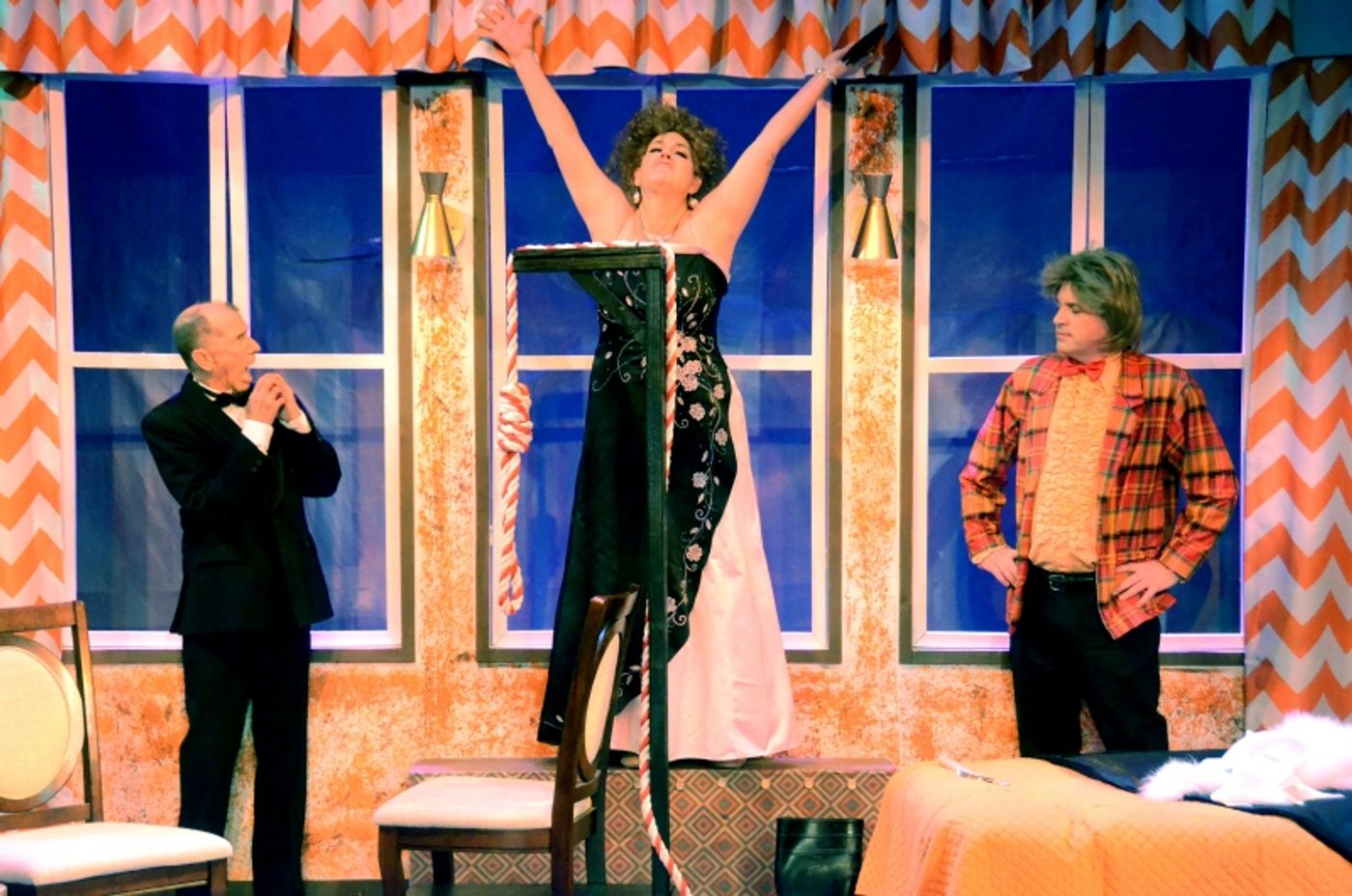 Review: MURDER AT THE HOWARD JOHNSON'S at Desert Theatreworks is Funny and Imaginative.  Image