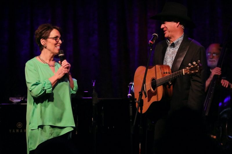 Photo Flash: Stewart Green's Look At The October 26th Edition of THE LINEUP WITH SUSIE MOSHER at Birdland Theater  Image