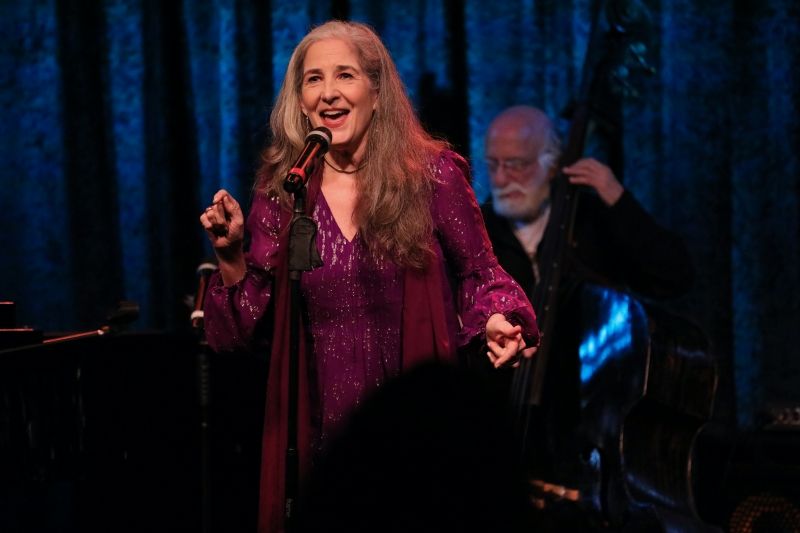 Photo Flash: Stewart Green's Look At The October 26th Edition of THE LINEUP WITH SUSIE MOSHER at Birdland Theater  Image