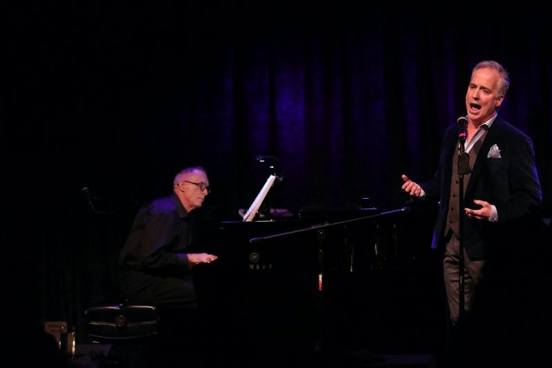 Photo Flash: Stewart Green's Look At The October 26th Edition of THE LINEUP WITH SUSIE MOSHER at Birdland Theater  Image