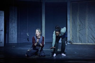 Niamh Cusack, Shannon Hayes Photo