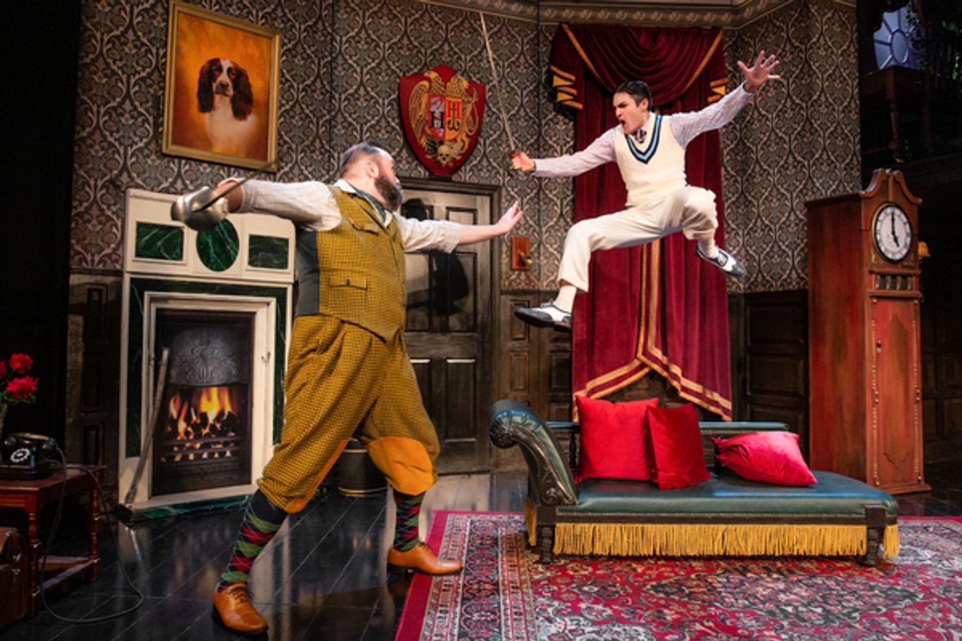 Photos: First Look at the New Cast of THE PLAY THAT GOES WRONG  Image