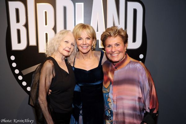 Penny Fuller, Linda Purl, Lorna Dallas Photo