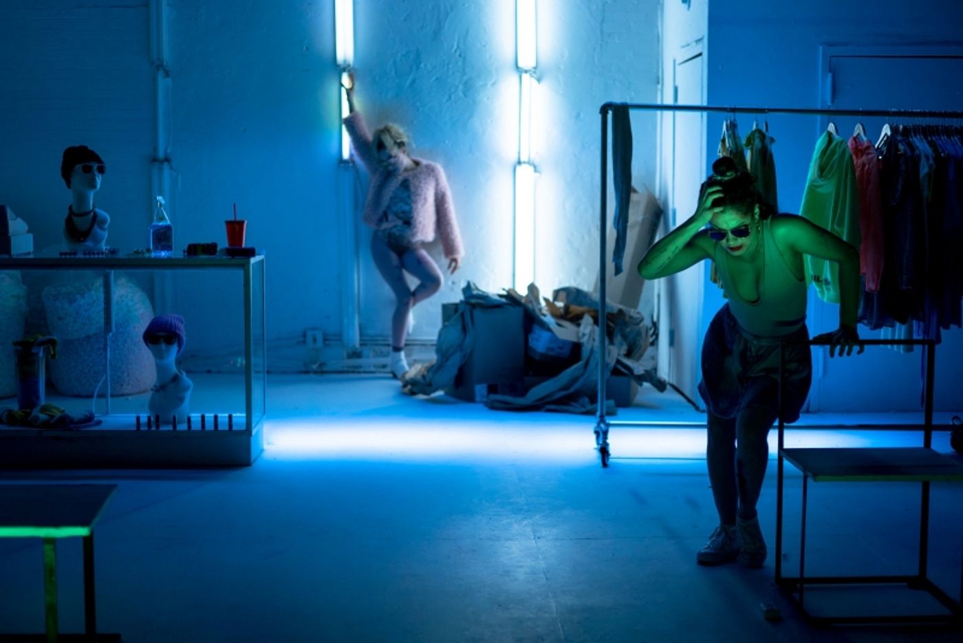 Review: WHEN WE WENT ELECTRONIC at Off/Off Theatre  Image