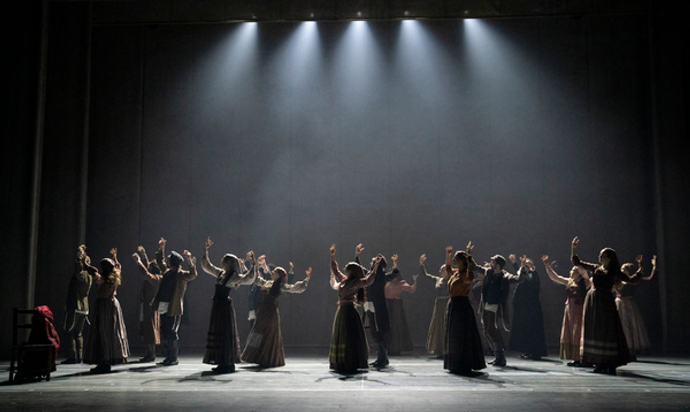 Photos: First Look at the FIDDLER ON THE ROOF National Tour  Image