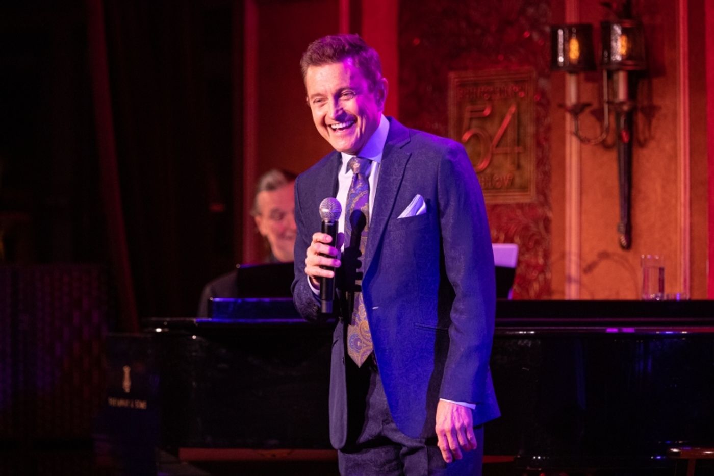 Photo Flash: I KNOW THINGS NOW: JEFF HARNAR SINGS SONDHEIM at Feinstein's/54 Below by Thomas Salus  Image