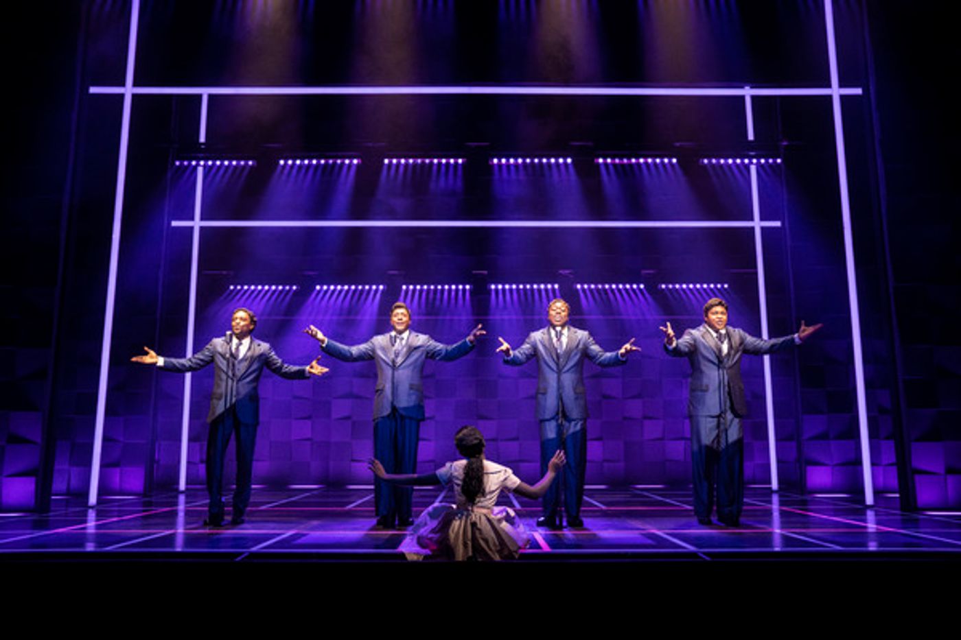 Photos: First Look at THE DRIFTERS GIRL at The Garrick Theatre  Image